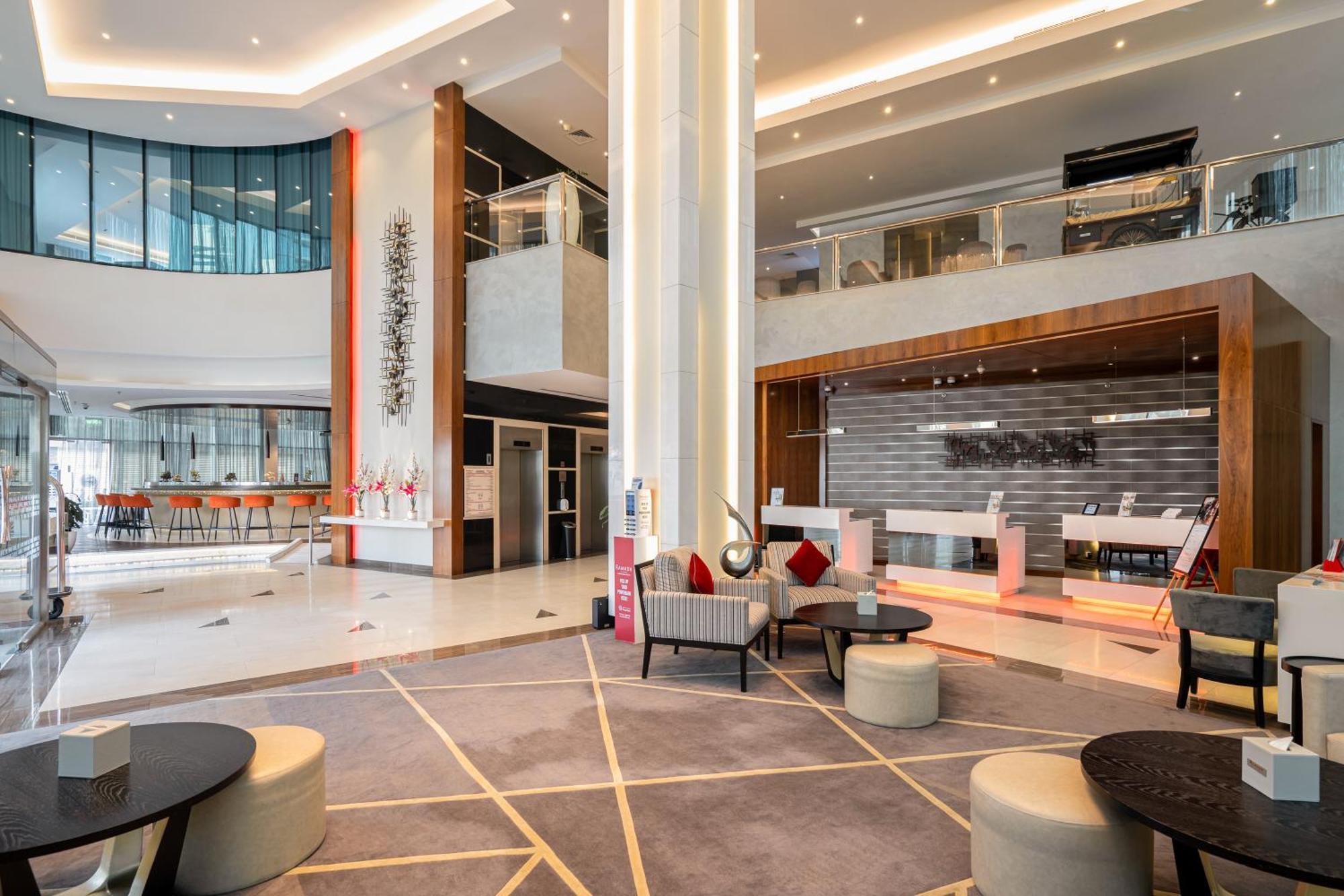 Ramada By Wyndham Dubai Barsha Heights Hotel Exterior photo
